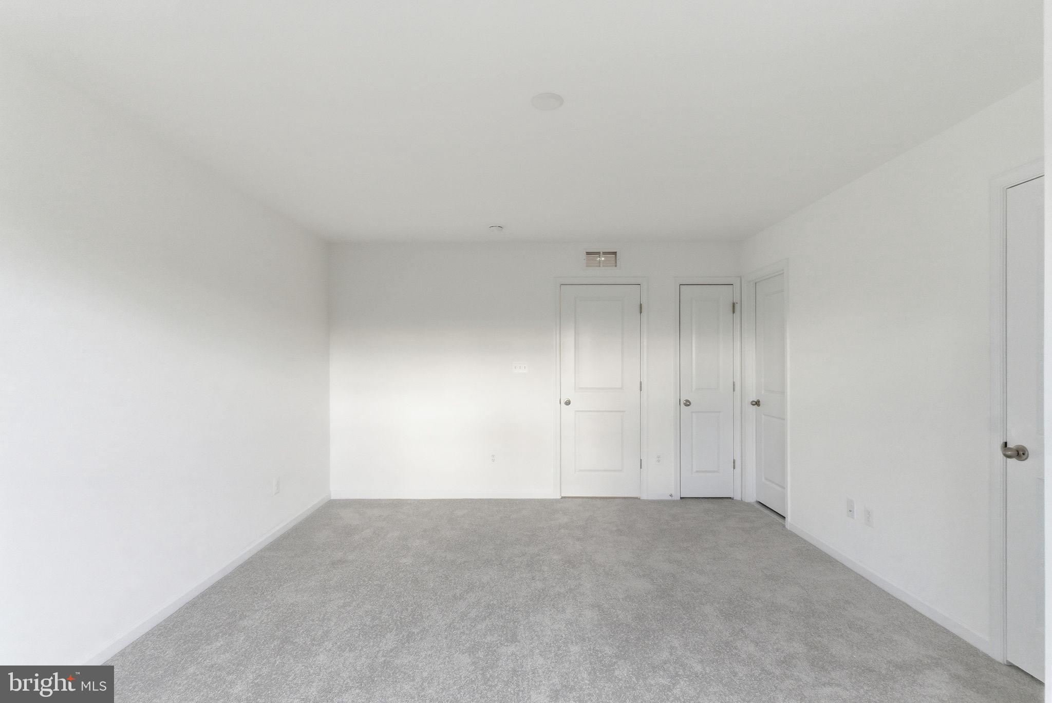 VILLAGES AT COURTHOUSE SQUARE - Residential