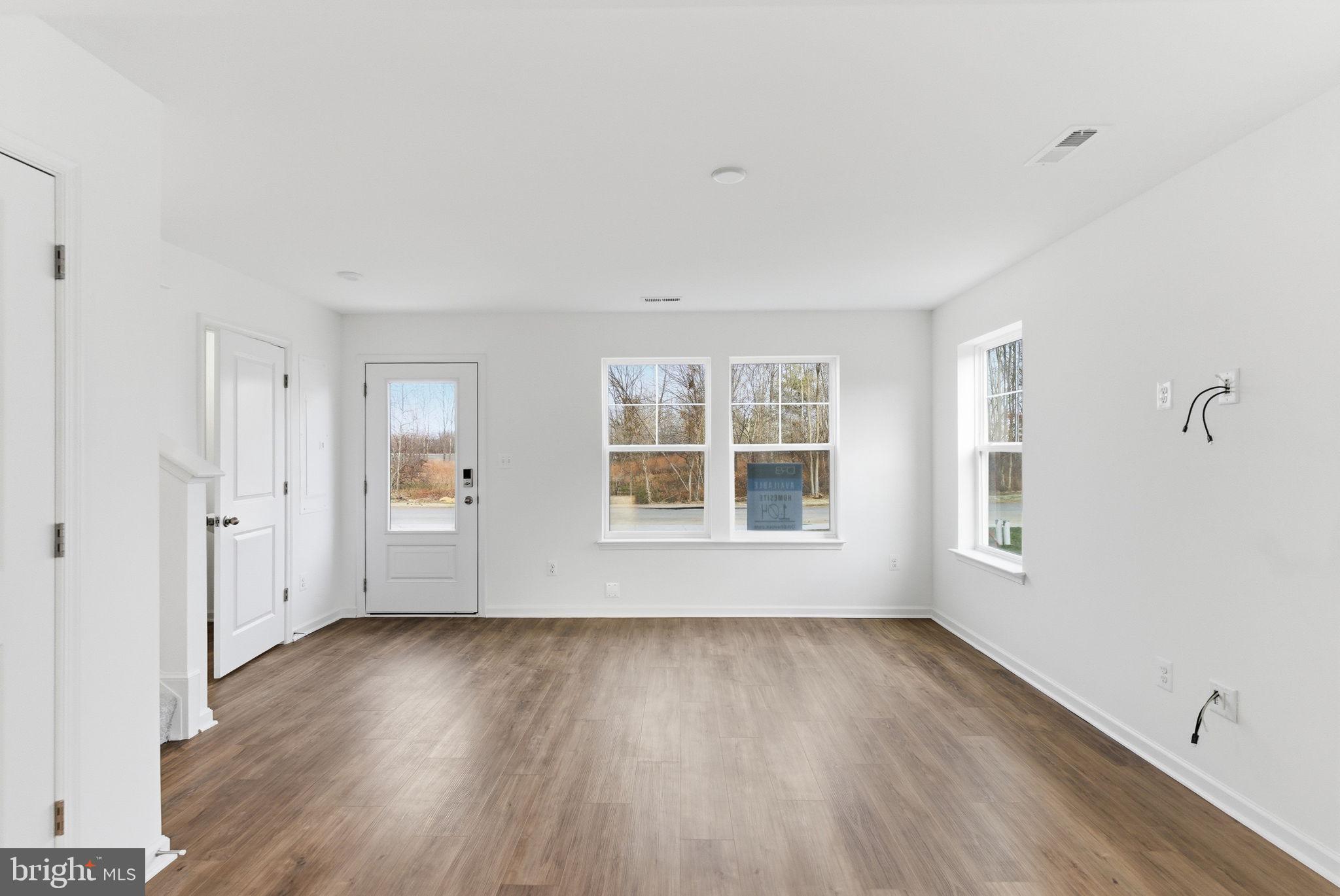 VILLAGES AT COURTHOUSE SQUARE - Residential