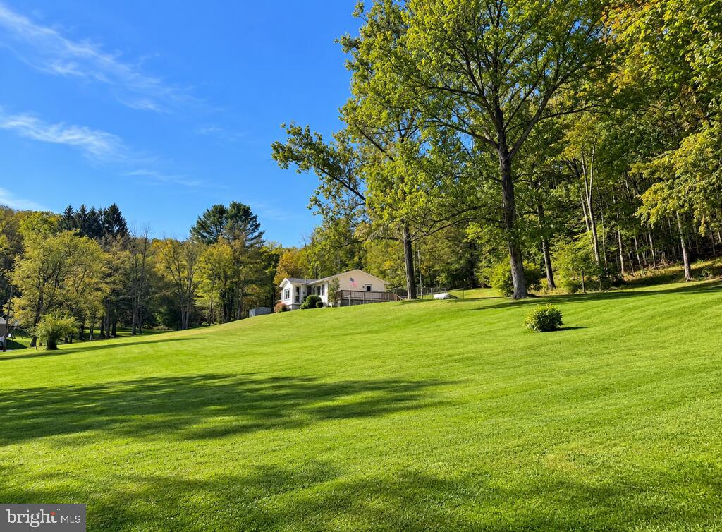 18 JJ DRIVE