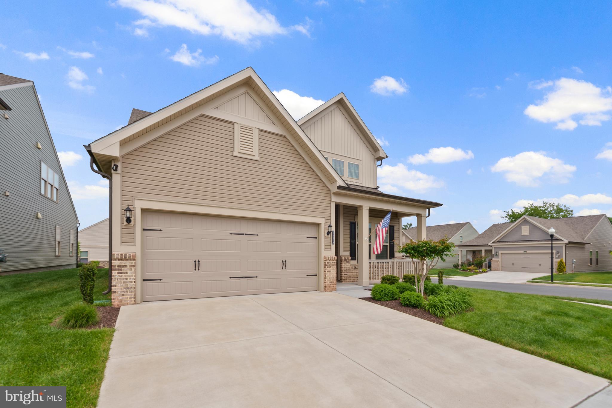 MONTEBELLO - Residential