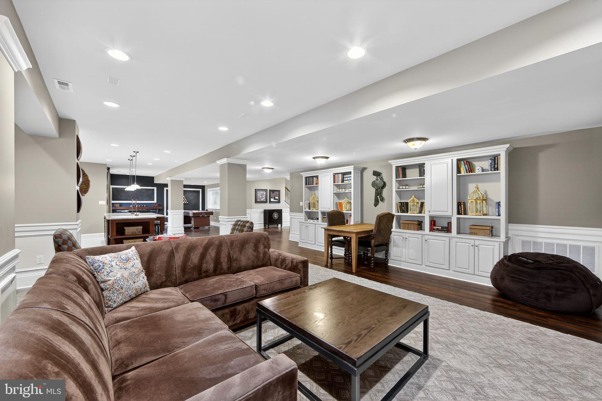 GREENVILLE OVERLOOK - Residential