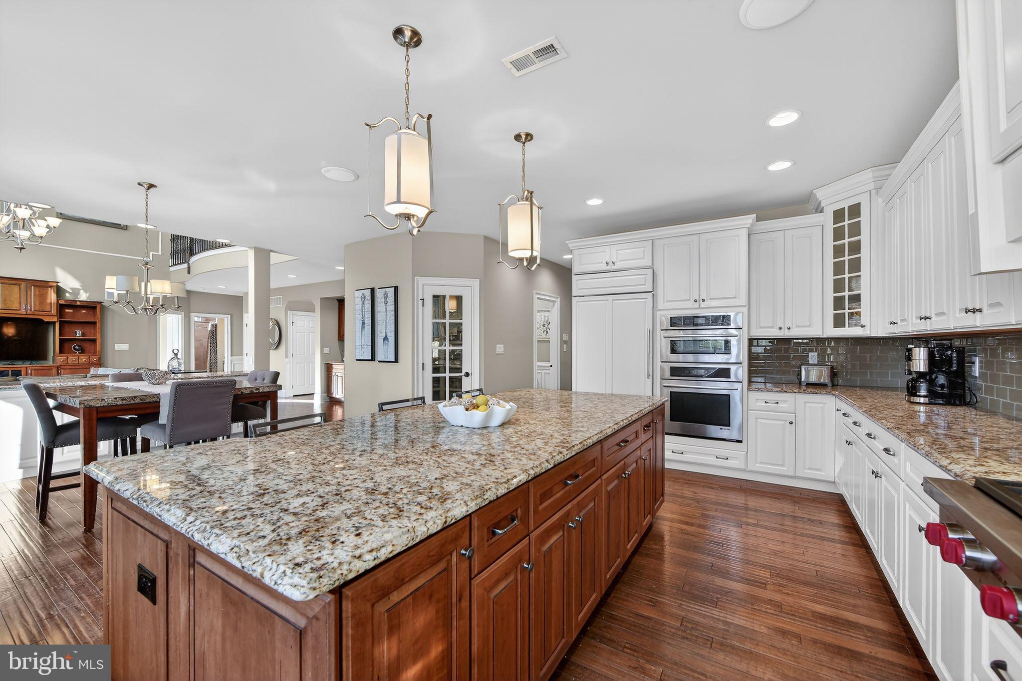 GREENVILLE OVERLOOK - Residential