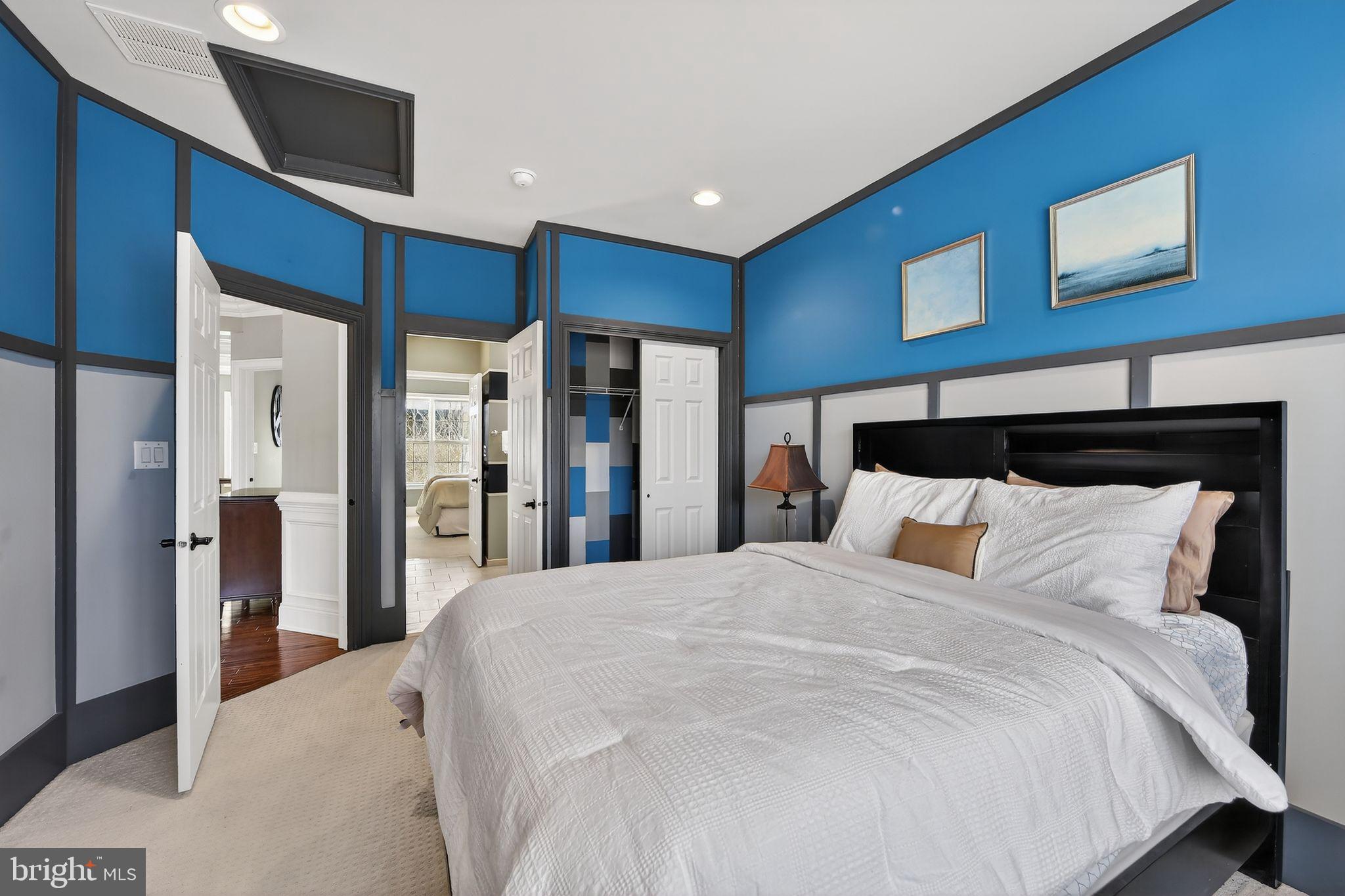 GREENVILLE OVERLOOK - Residential