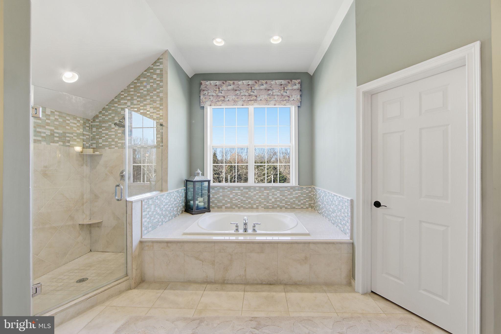 GREENVILLE OVERLOOK - Residential