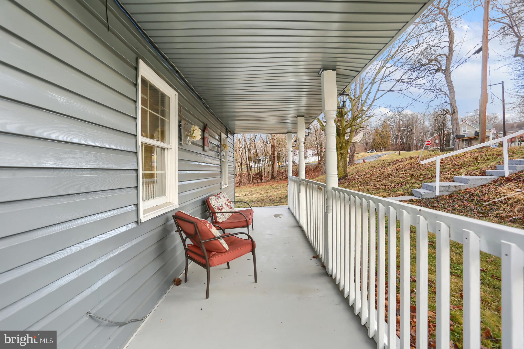 SUNNYSIDE - Residential