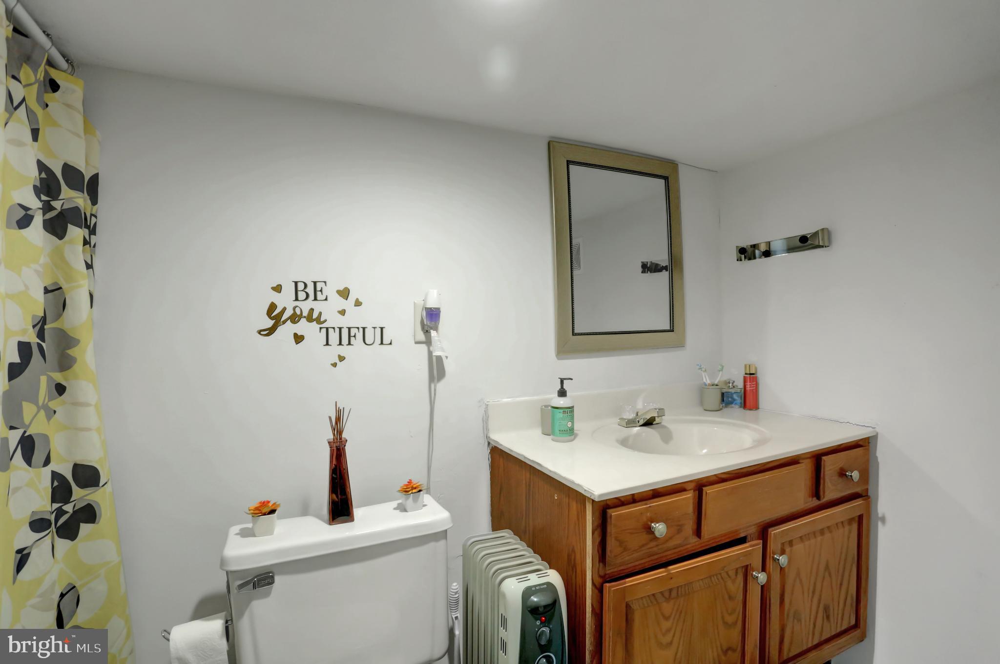 SUNNYSIDE - Residential