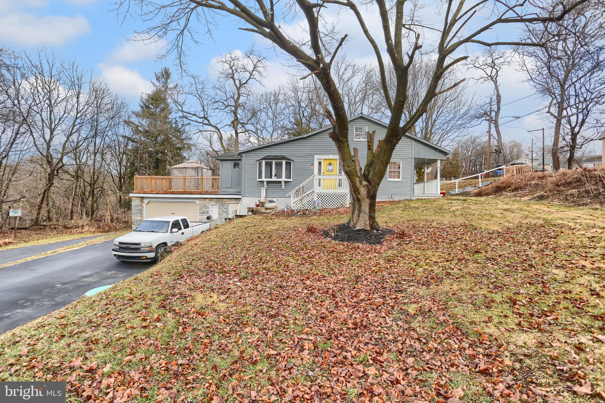 SUNNYSIDE - Residential