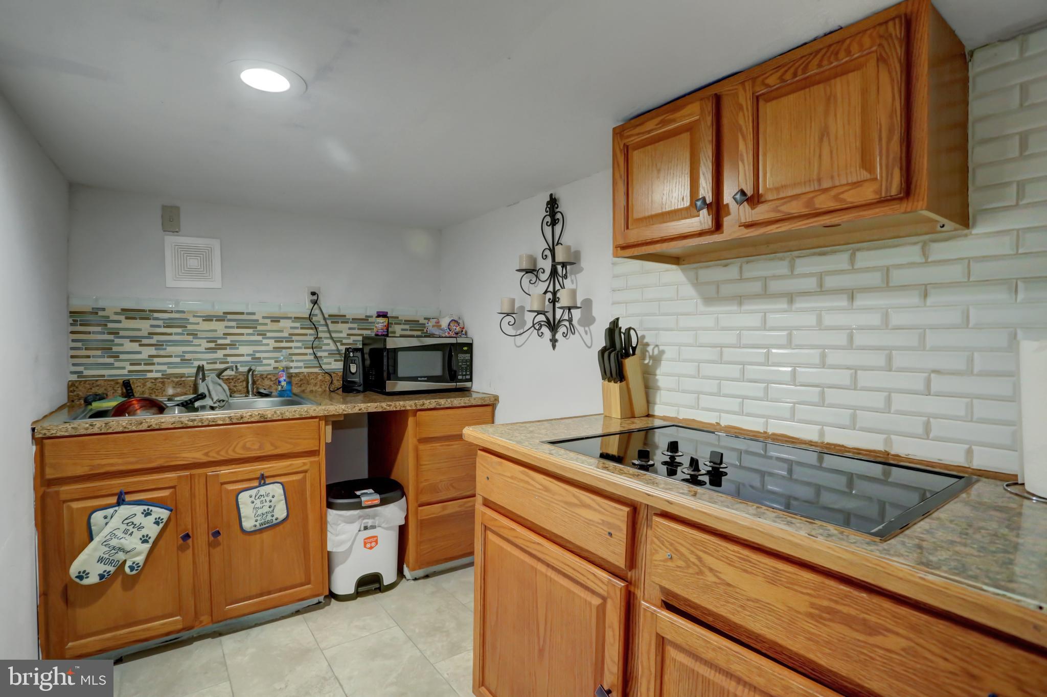 SUNNYSIDE - Residential