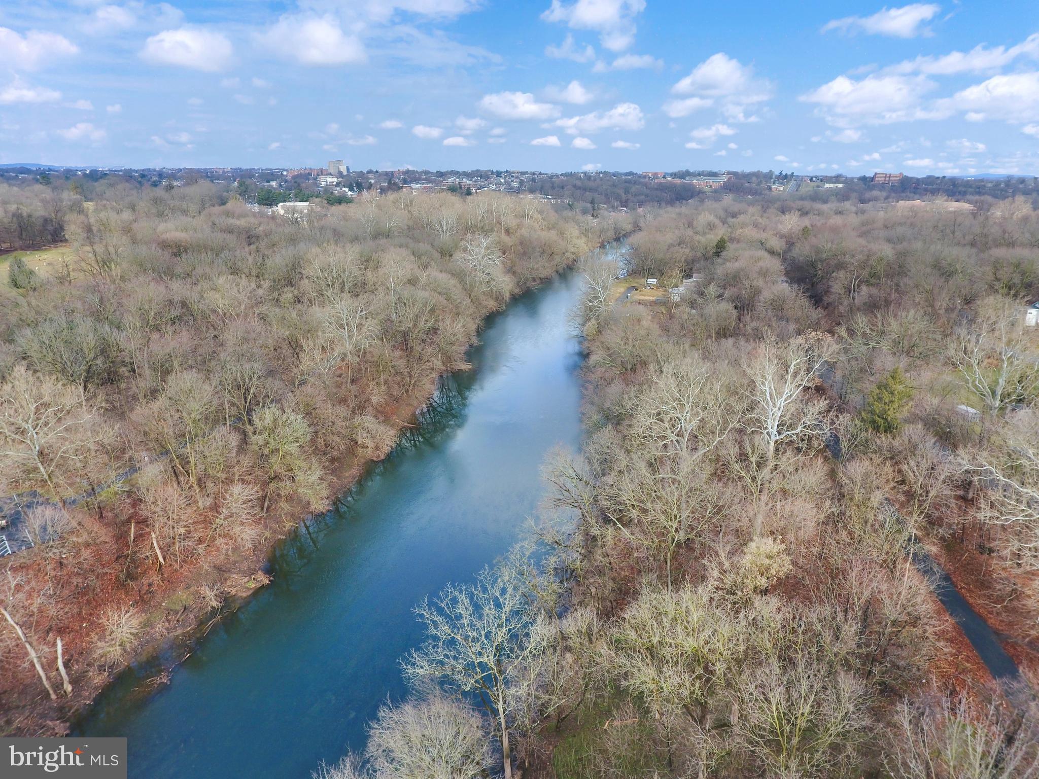 SUNNYSIDE - Residential