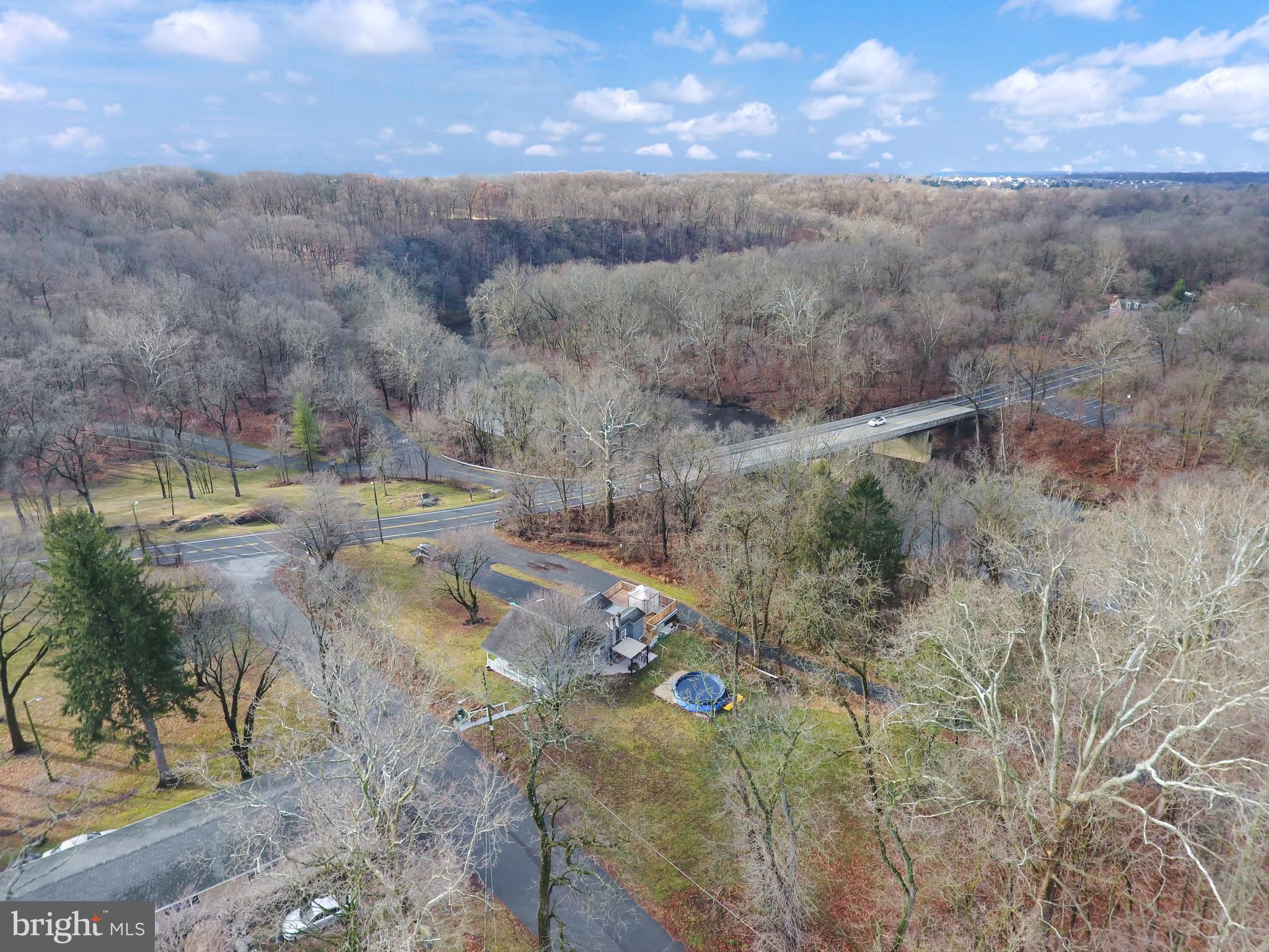 SUNNYSIDE - Residential