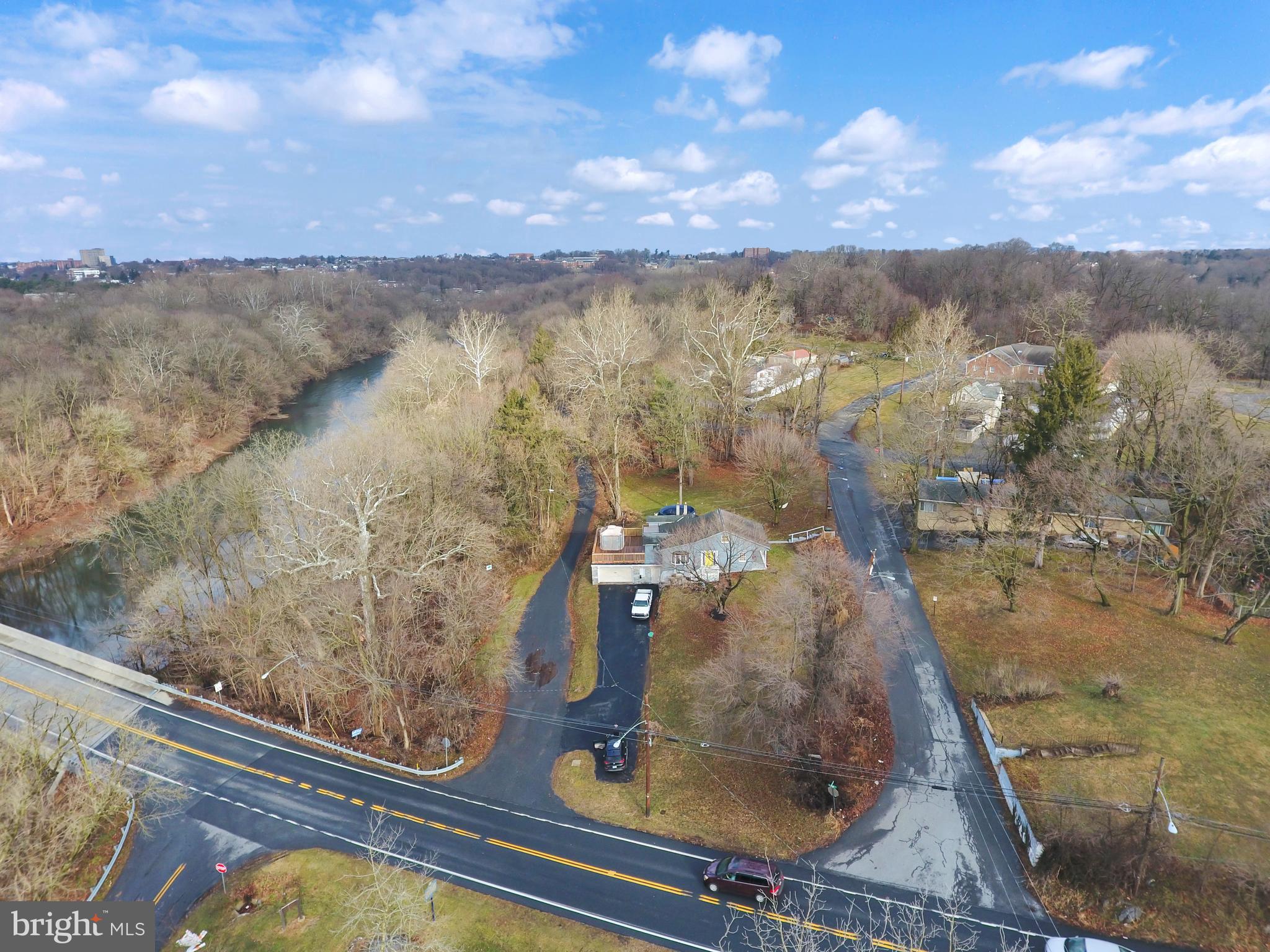 SUNNYSIDE - Residential