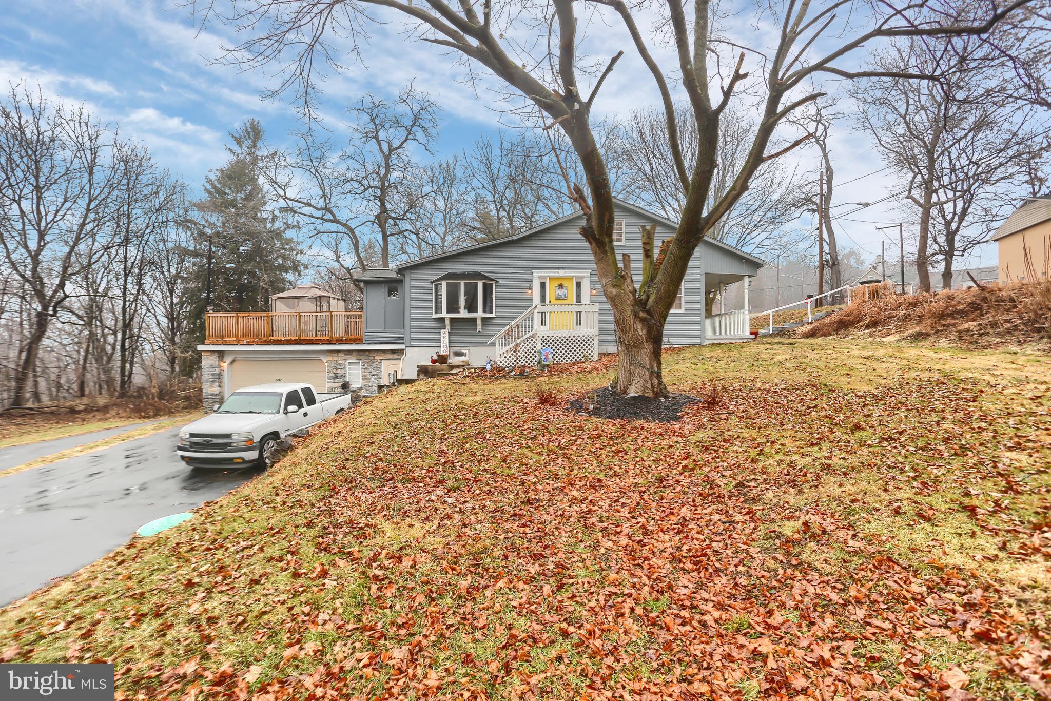 SUNNYSIDE - Residential