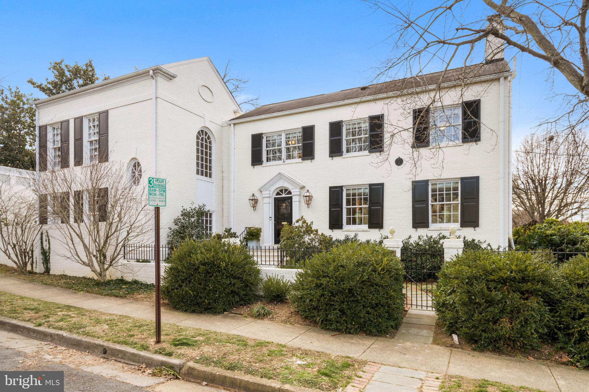 YATES GARDENS - Residential