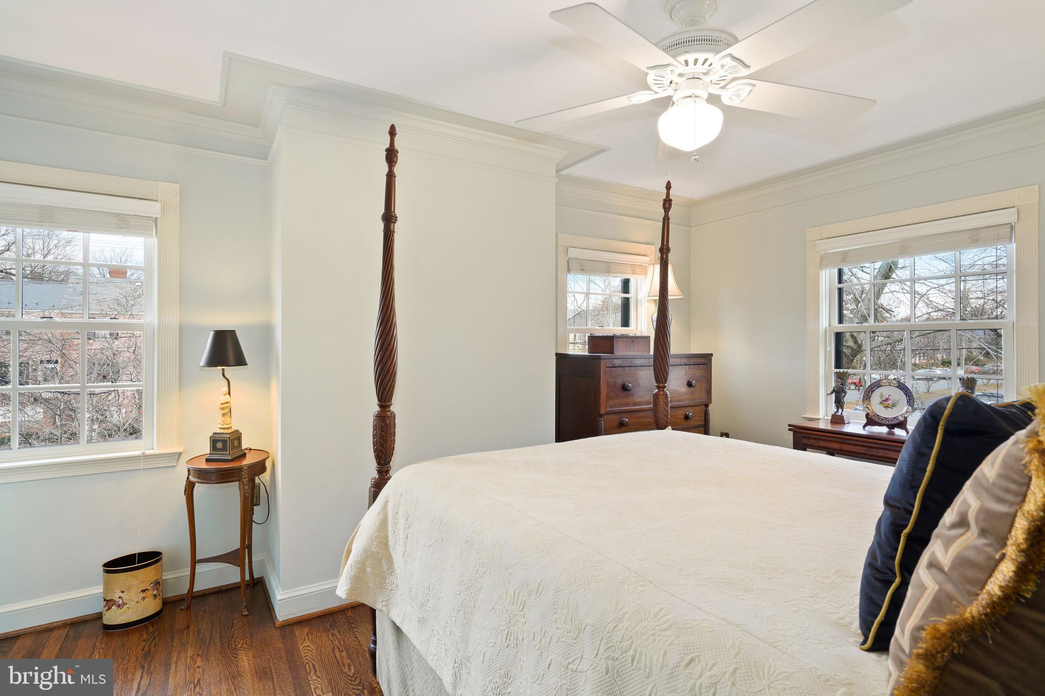 YATES GARDENS - Residential