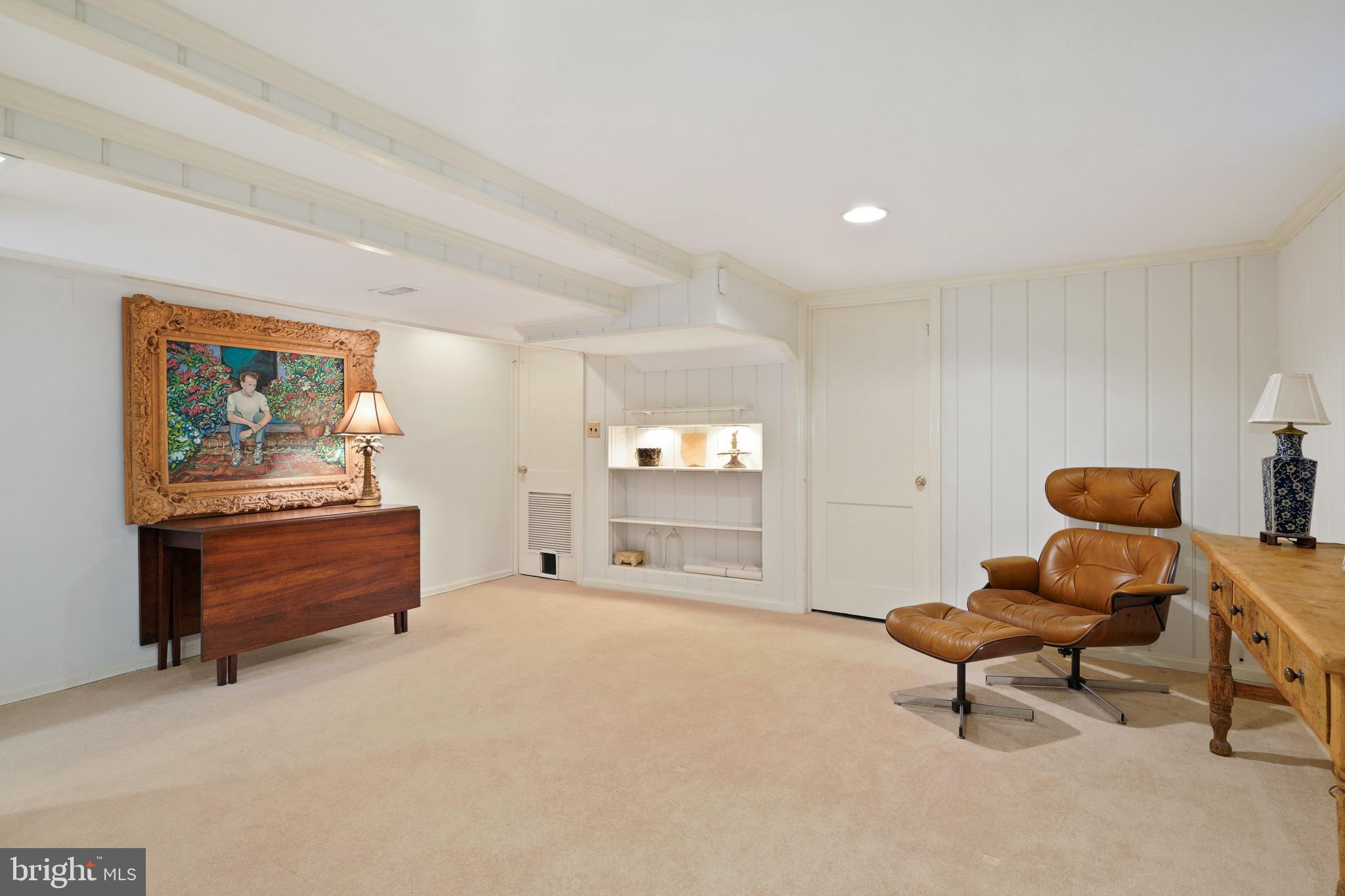 YATES GARDENS - Residential