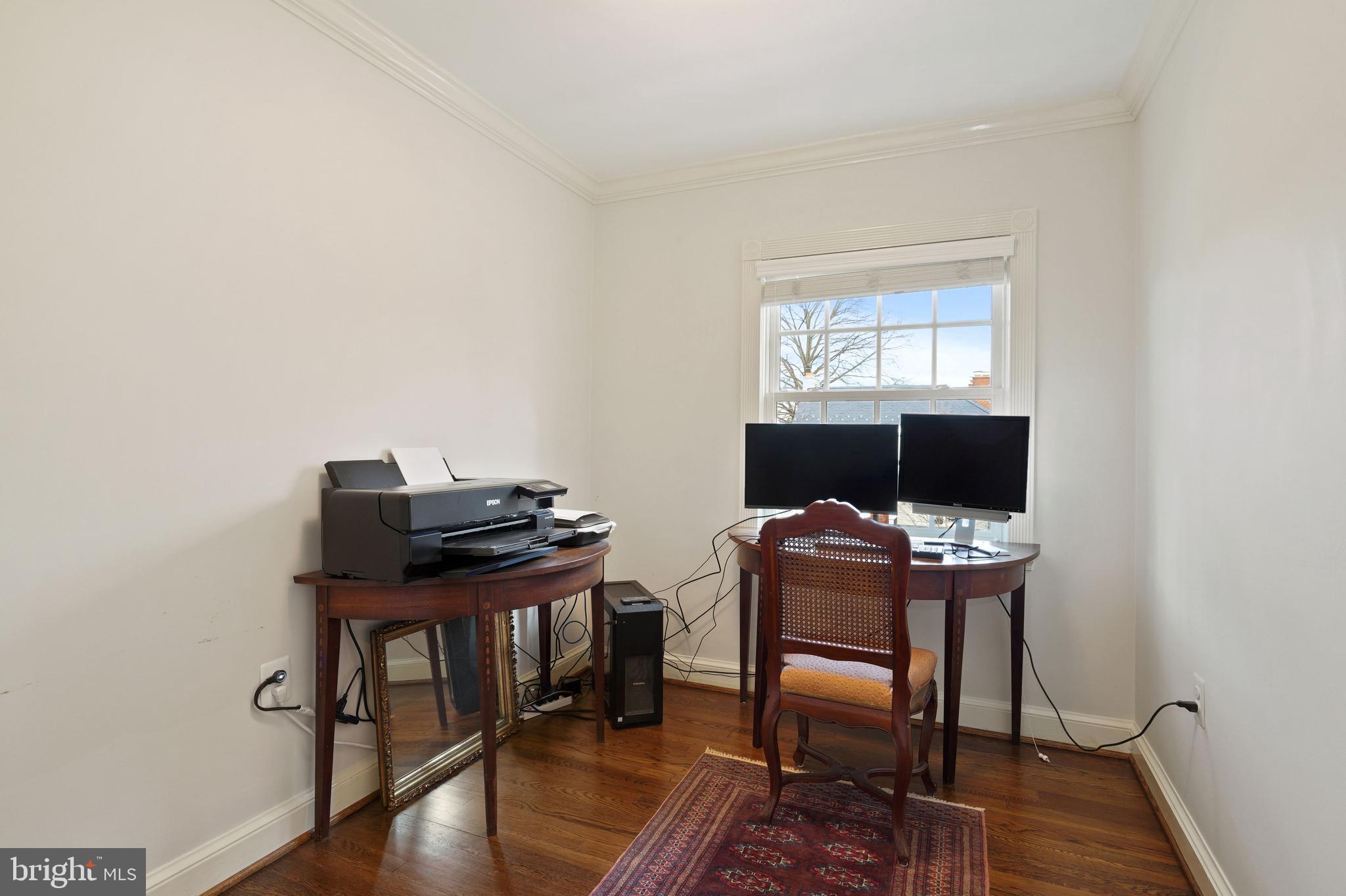 YATES GARDENS - Residential