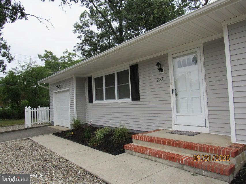 255 DOGWOOD LANE