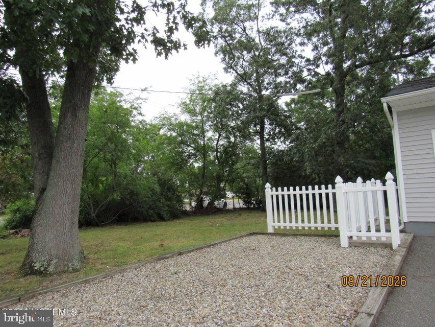 255 DOGWOOD LANE