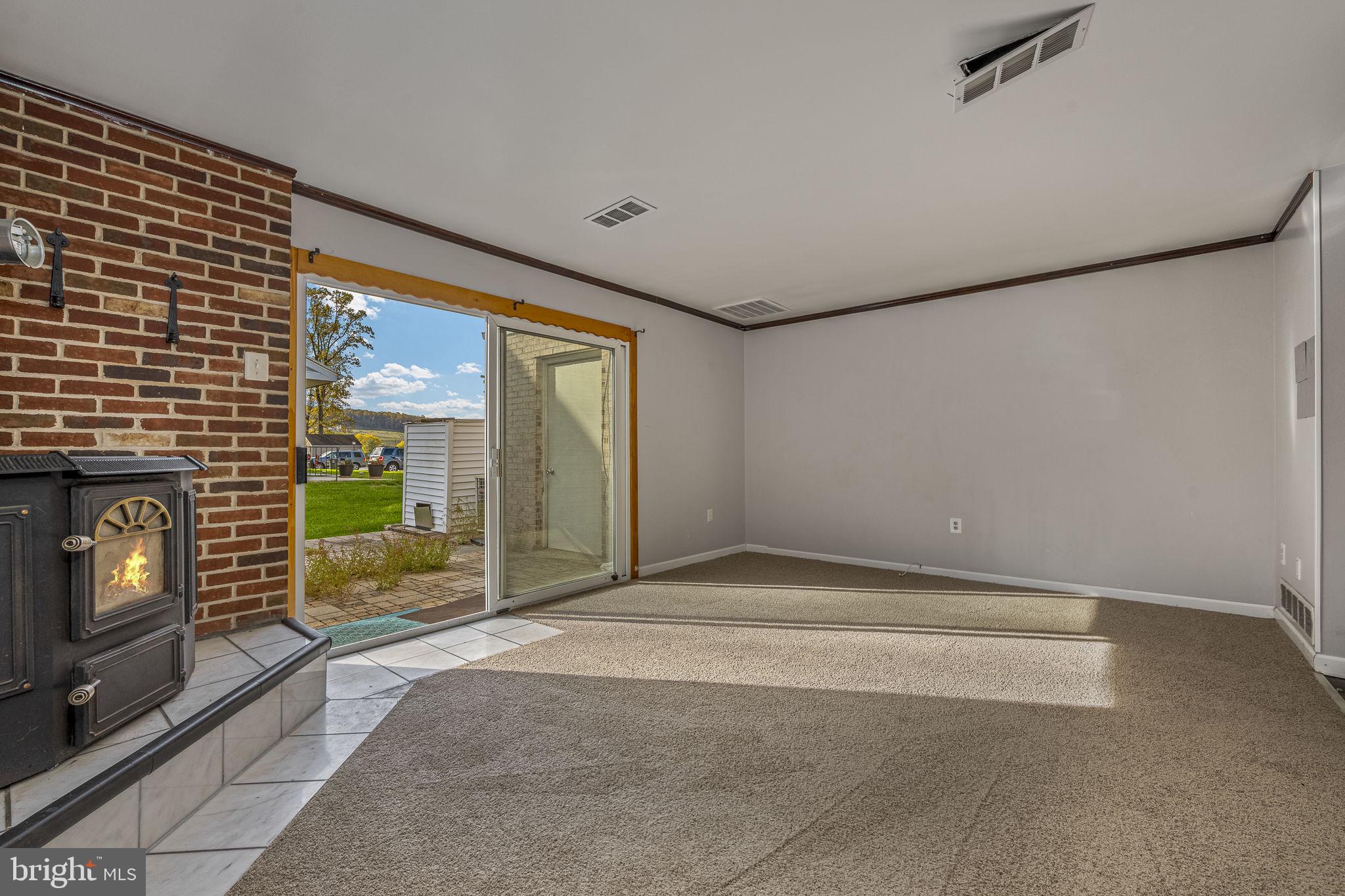 BARLEY SHEAF - Residential