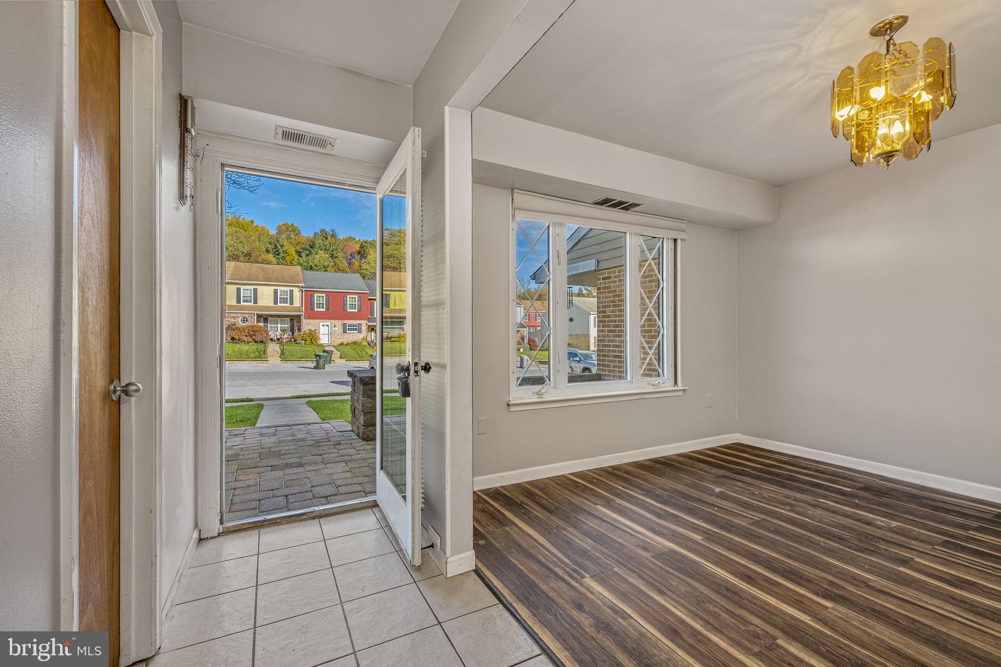 BARLEY SHEAF - Residential