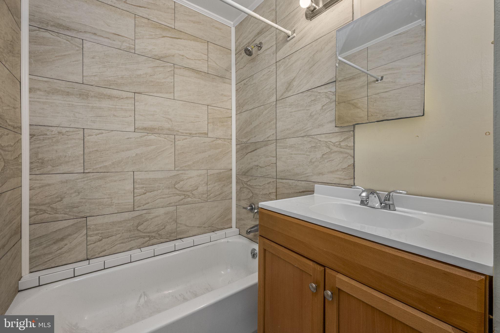 BARLEY SHEAF - Residential