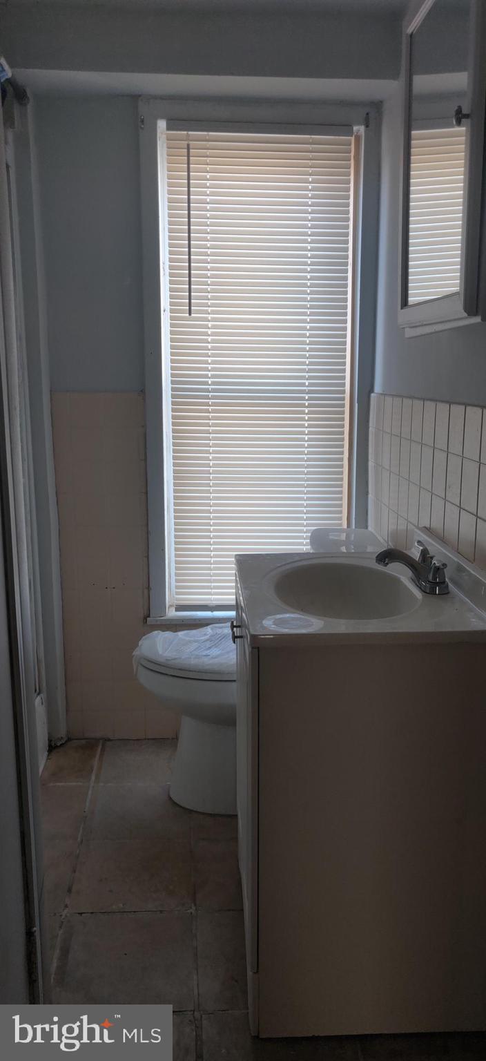 FRANKFORD - Residential Income