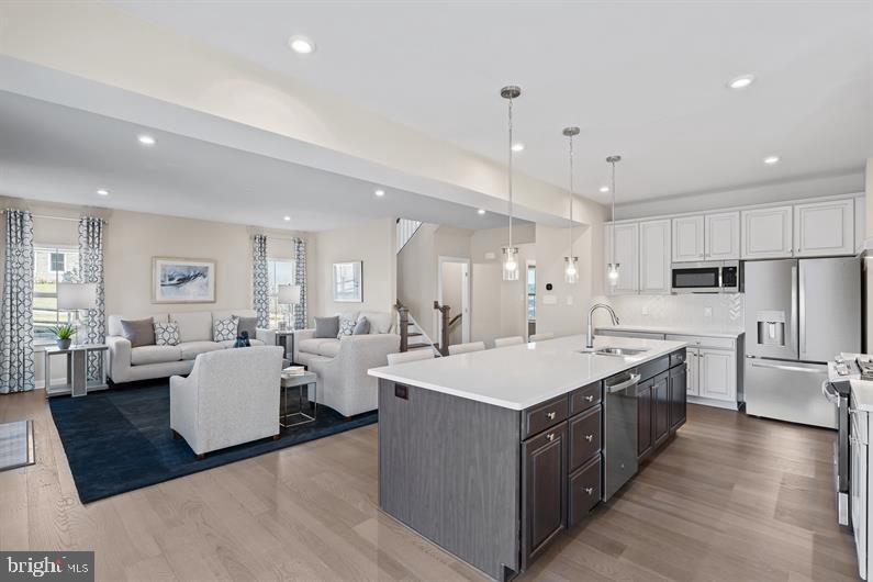 WILLOW OAKS - Residential