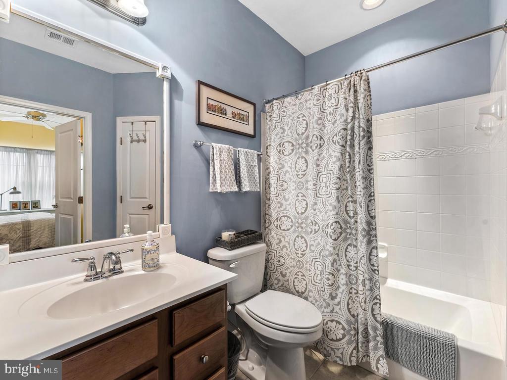 LEGACY AT CHERRY TREE - Residential