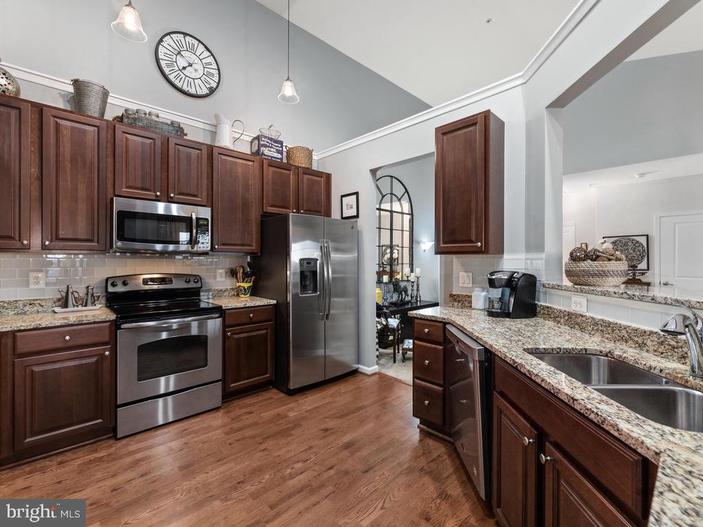 LEGACY AT CHERRY TREE - Residential