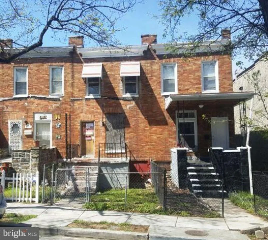 962 Franklintown Road N, Baltimore, MD 21216