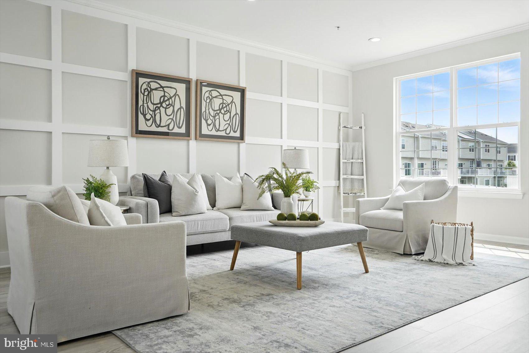 ADMIRALS LANDING - Residential