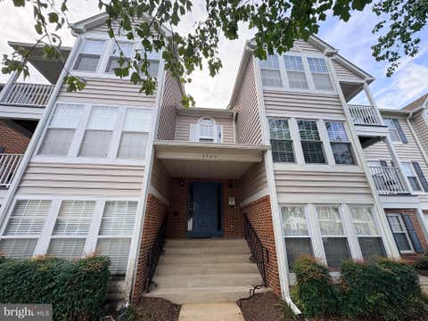 Photo of 3560 Sherbrooke Circle #202, WOODBRIDGE, VA 22192 (MLS # VAPW2127728)