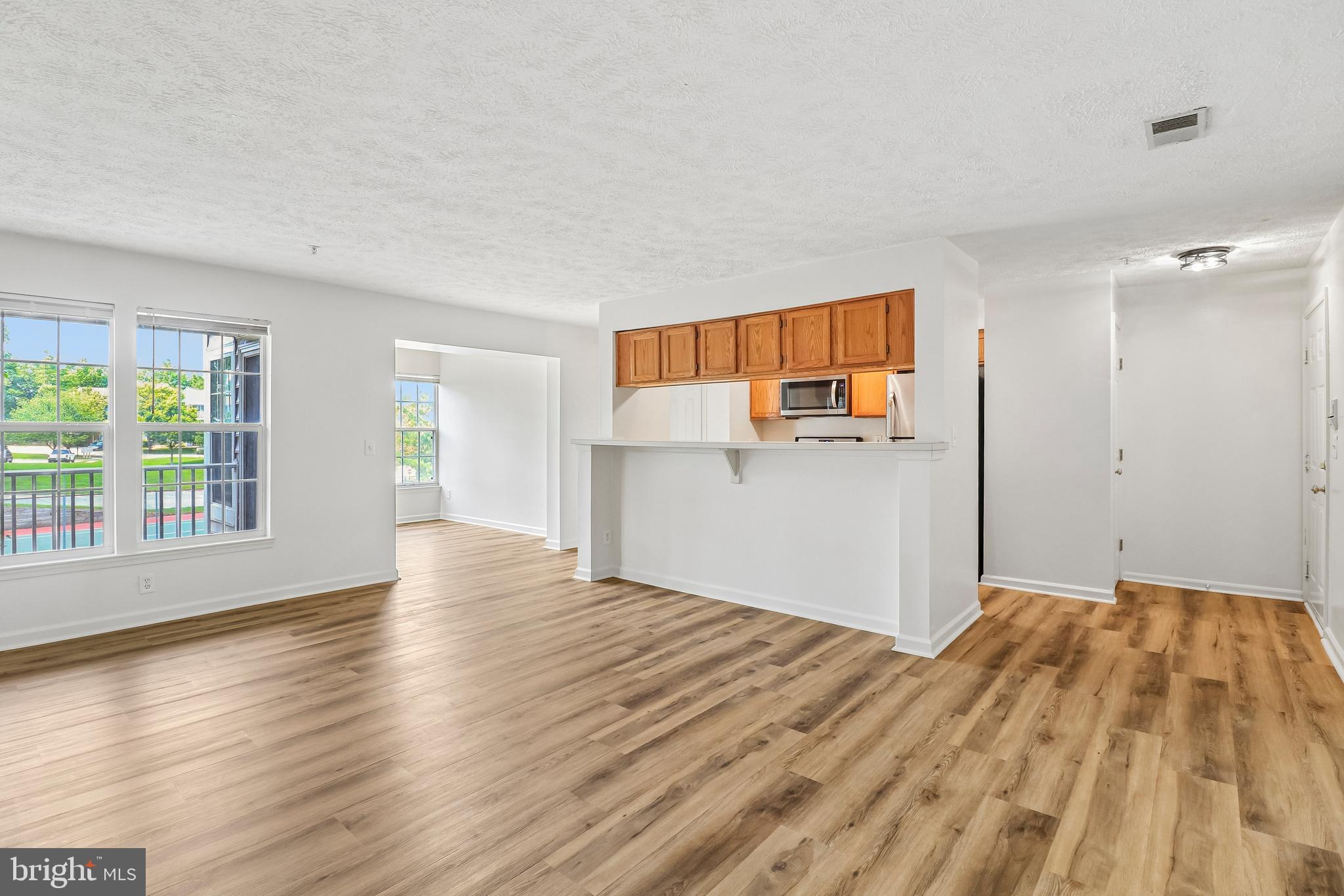3560 SHERBROOKE CIRCLE 202