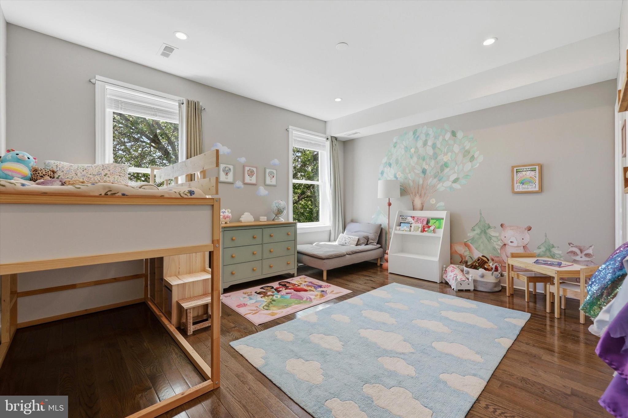 MANAYUNK - Residential