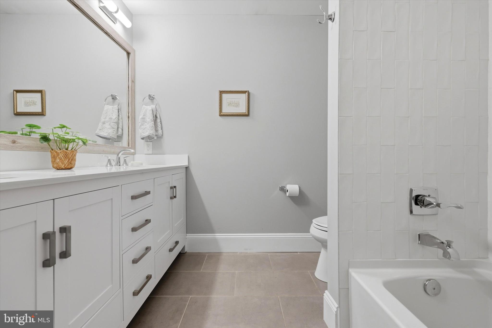 MANAYUNK - Residential