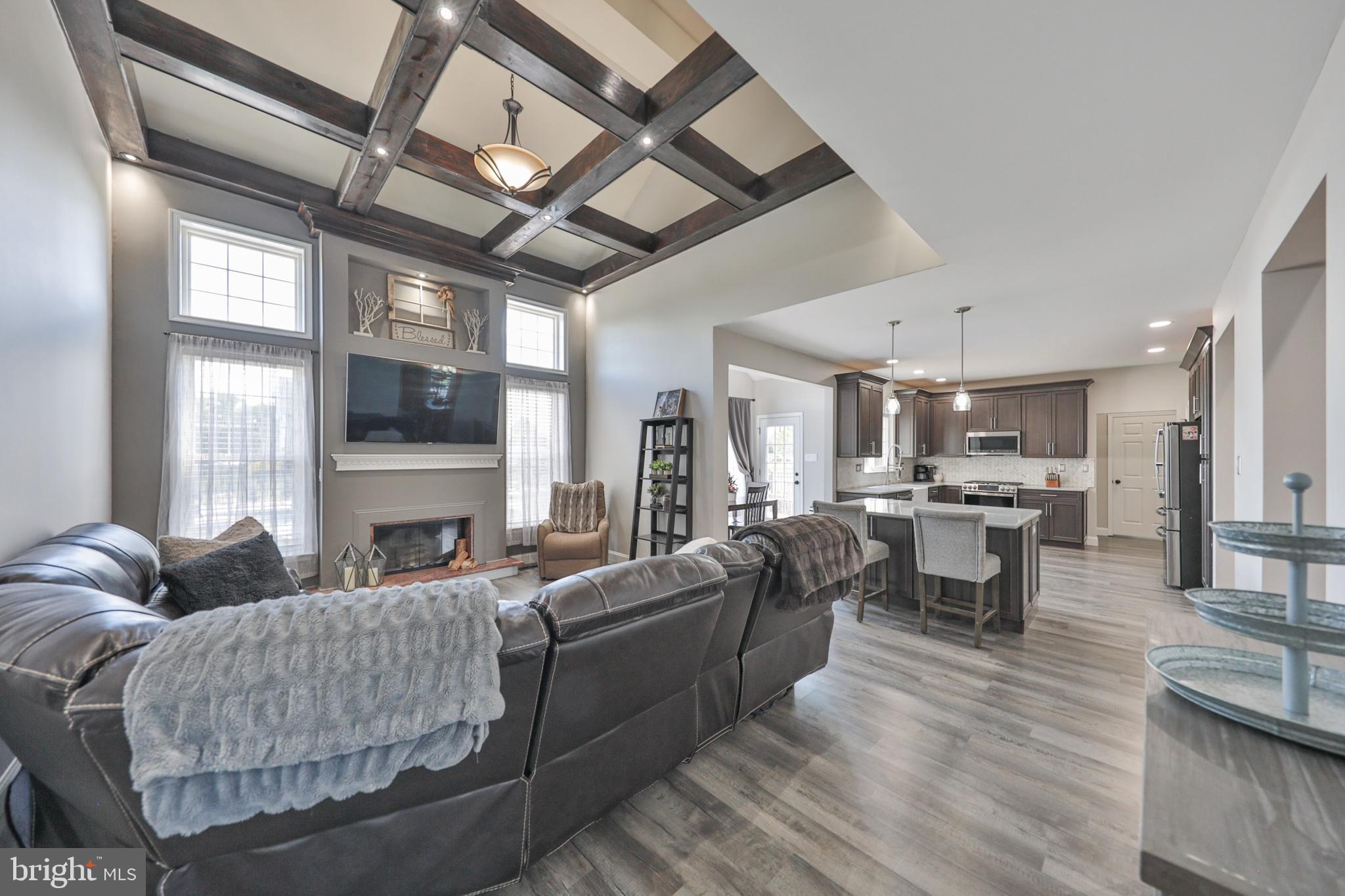 ACADEMY PLACE - Residential