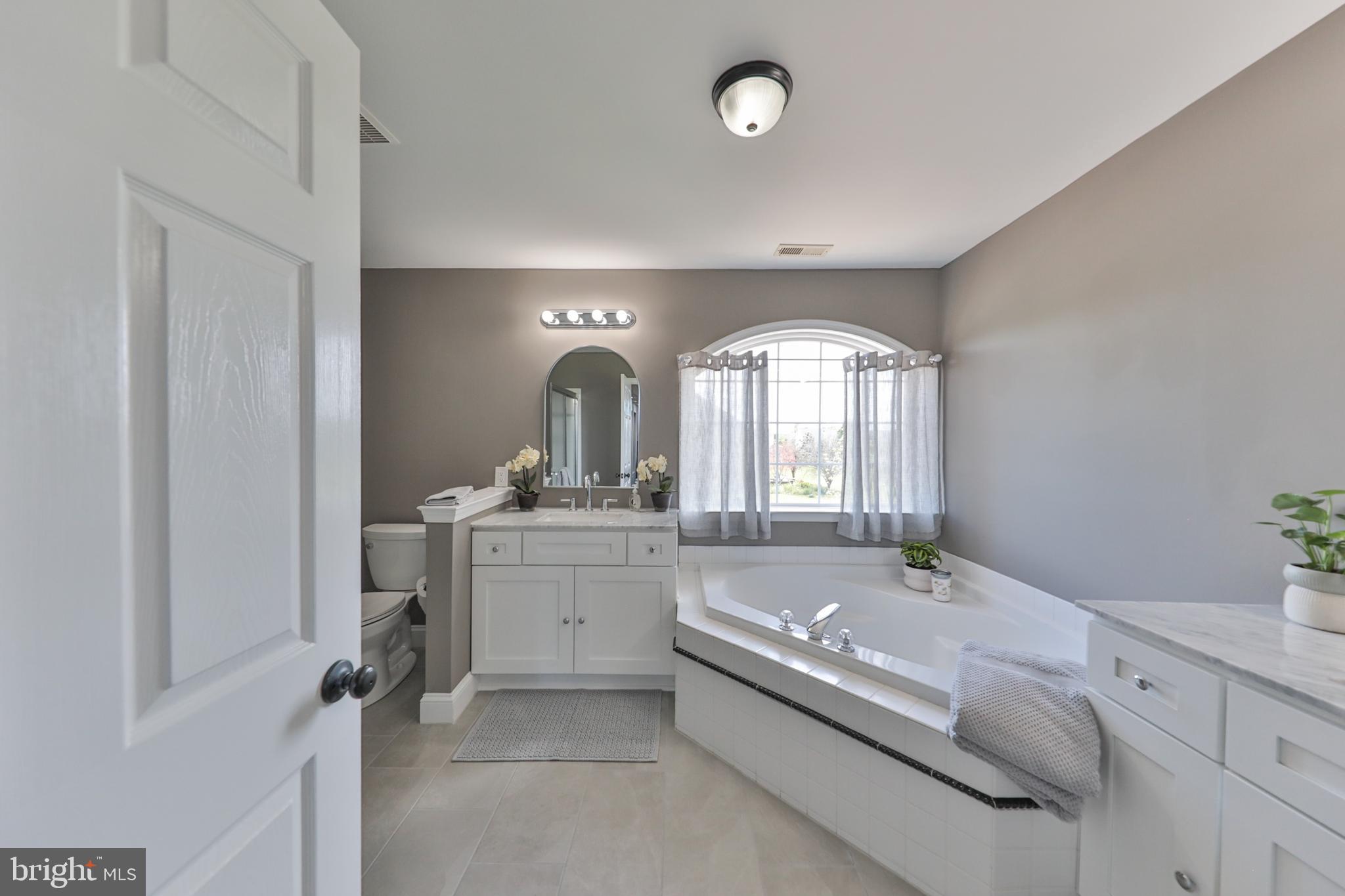 ACADEMY PLACE - Residential