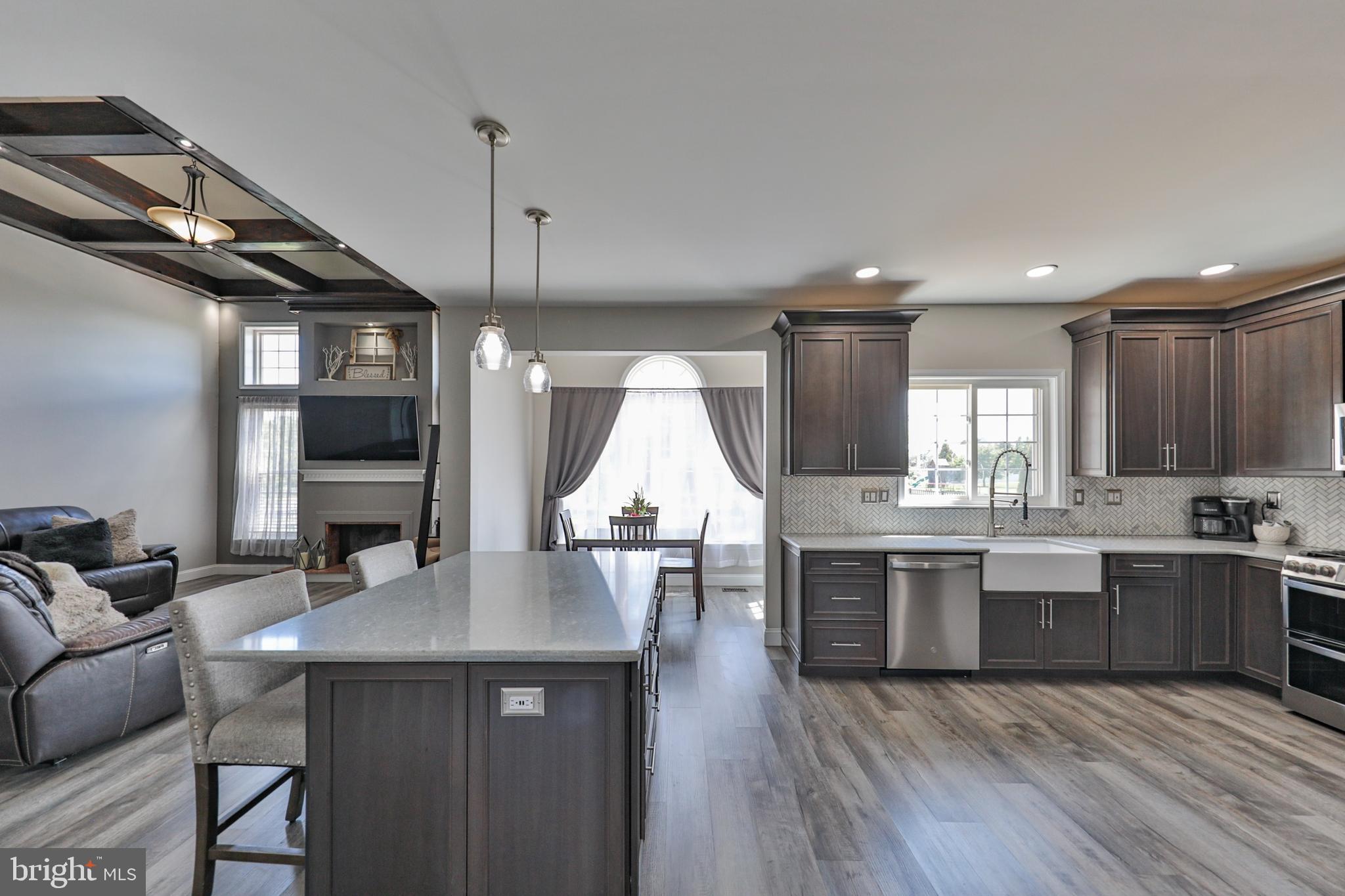ACADEMY PLACE - Residential