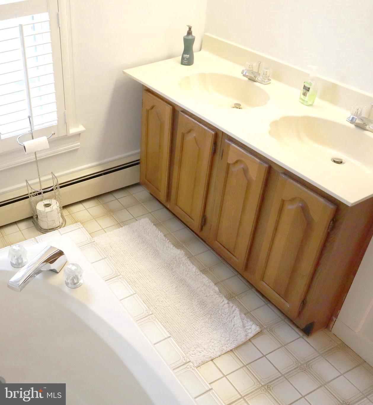 SAVAGE MEADOWS - Residential