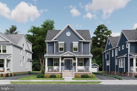 33 ESTAUGH AVENUE HADDONFIELD NJ 08033