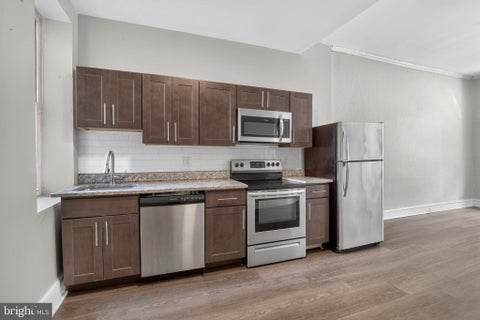 Condo For Rent - 1202 N 7th Street #1F<br/> PHILADELPHIA, PA 19122
