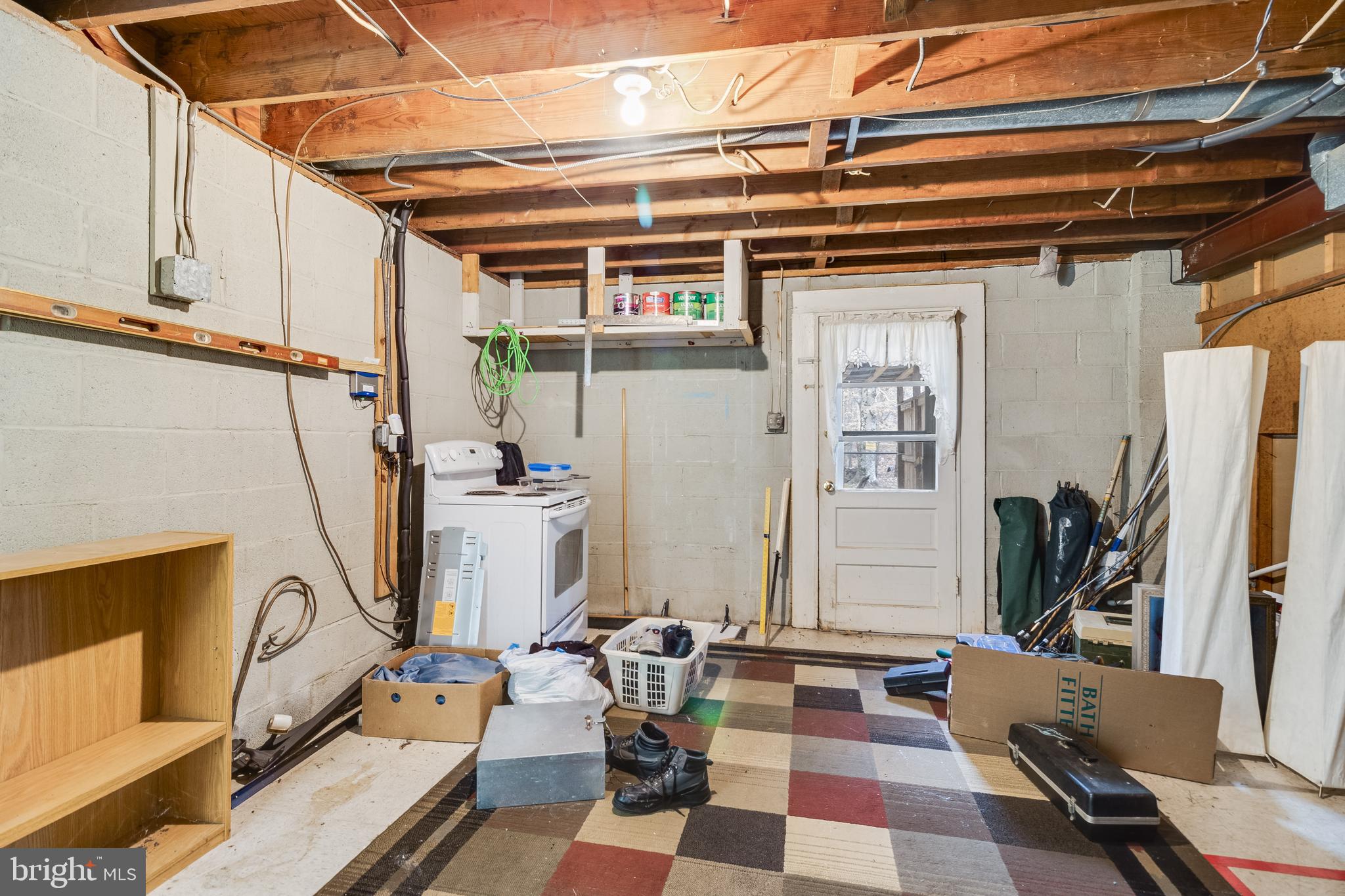 OAK HILL ESTATES - Residential