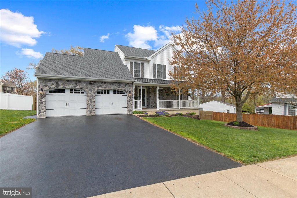 Photo of 936 N State Street, EPHRATA, PA 17522 (MLS # PALA2068162)