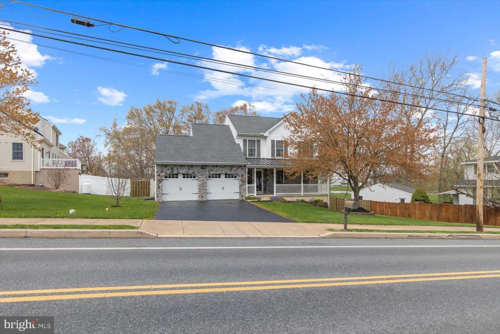 Photo of 936 N State Street, EPHRATA, PA 17522 (MLS # PALA2068162)