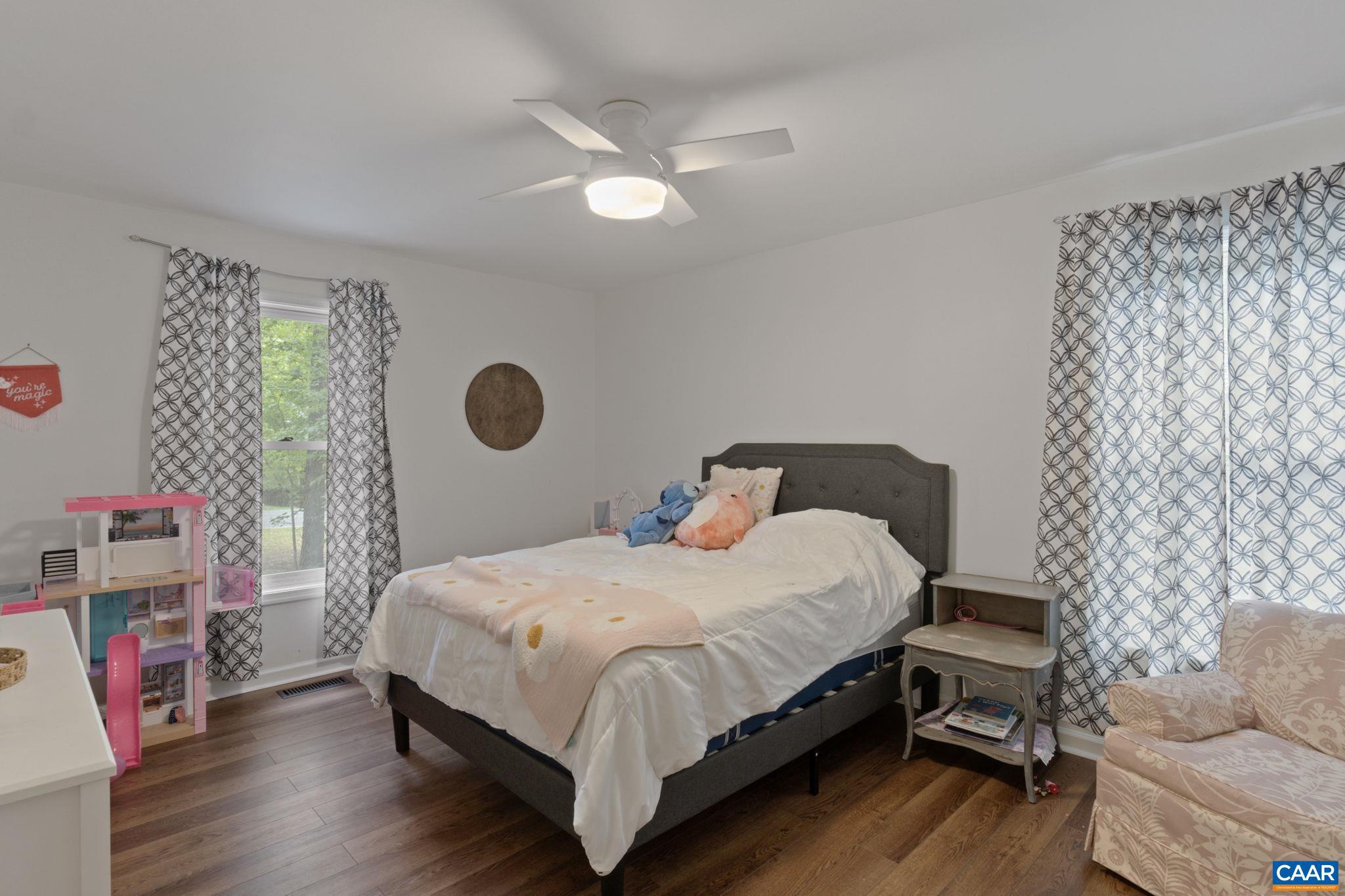 LAKE MONTICELLO - Residential