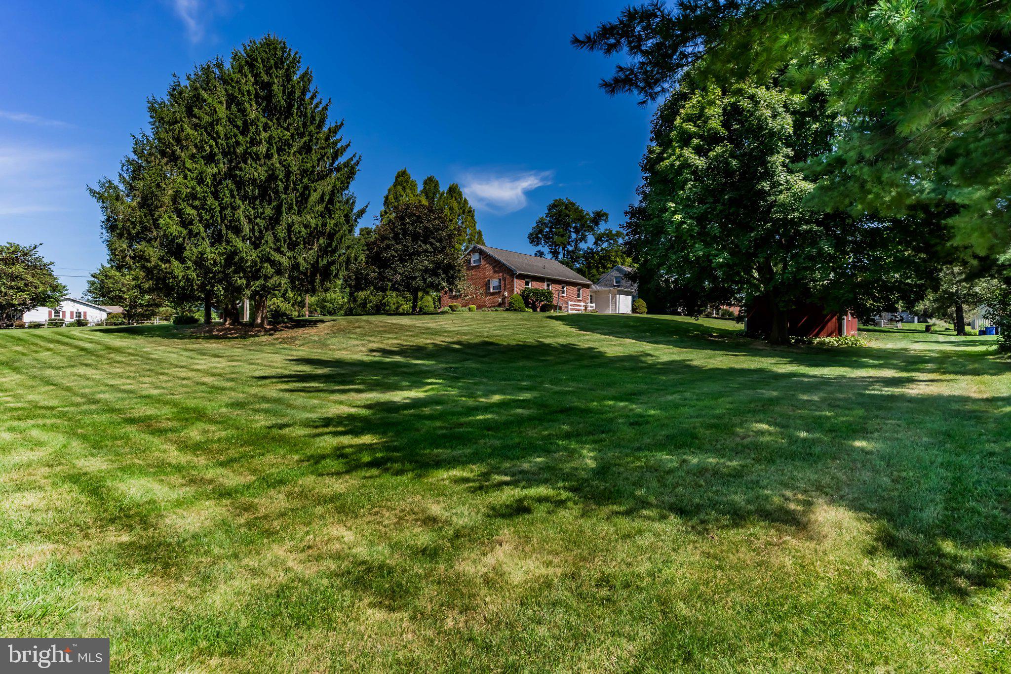 1249 HILLSIDE DRIVE