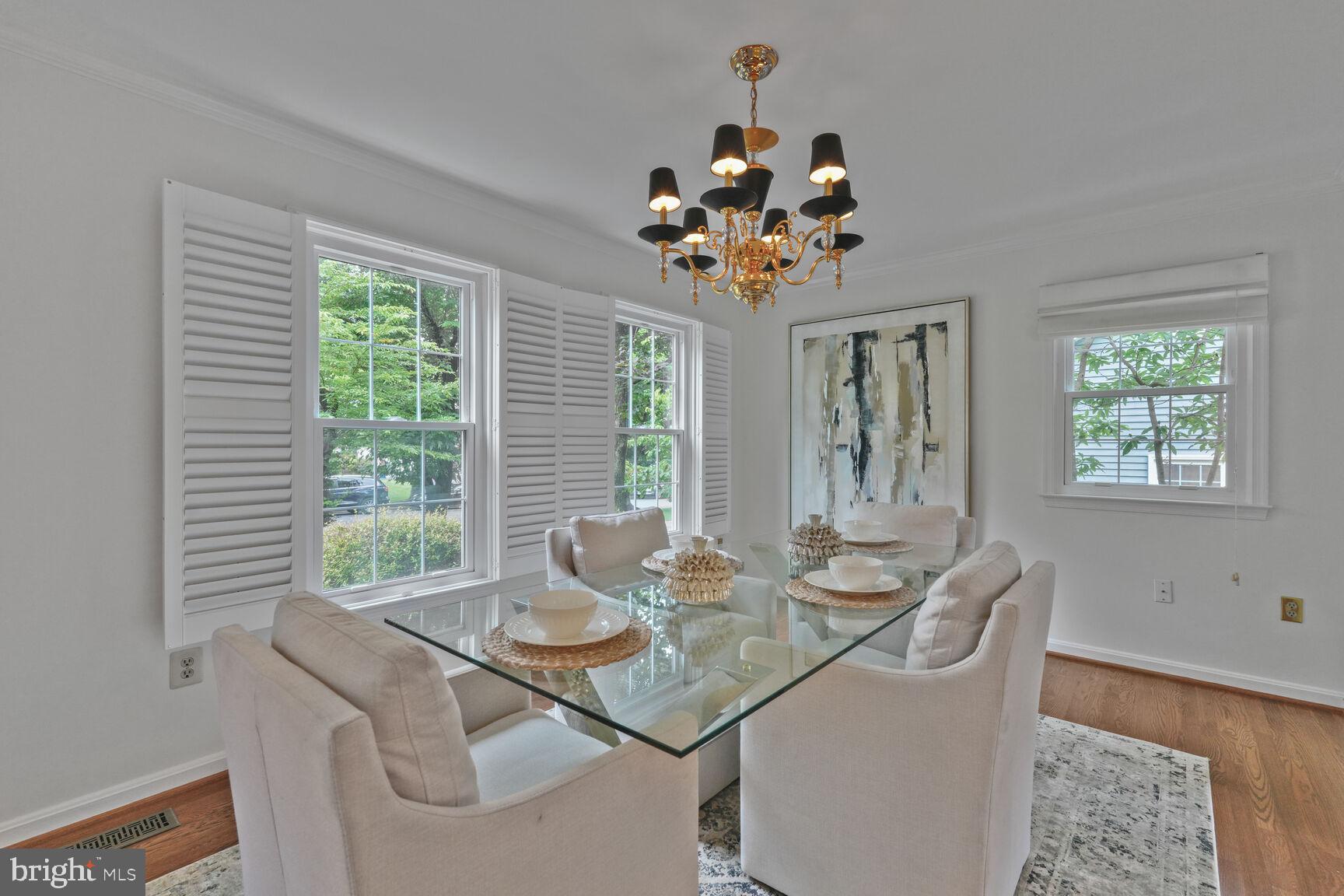 2239 CASEMONT DRIVE