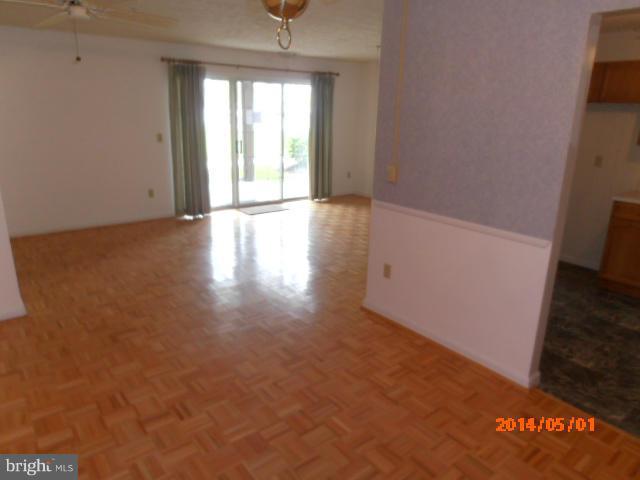 LAKE VIEW - Residential