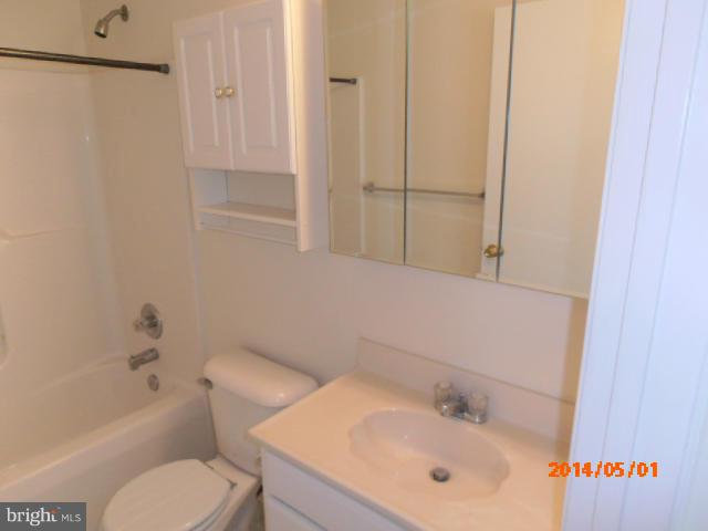 LAKE VIEW - Residential