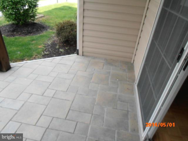 LAKE VIEW - Residential